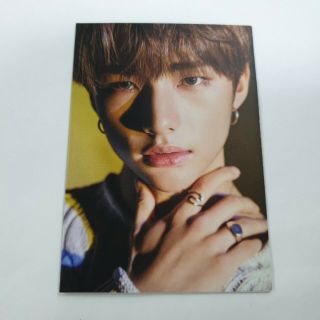 Stray Kids Cle 2 : Yellow Wood Official Pre - Order Hyunjin Card 1p K - Pop