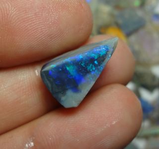 360.  15 carats of Natural Lightning Ridge Rough Opal.  Lapidary use,  opal cutting 5