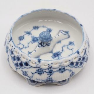 Royal Copenhagen Blue Fluted Full Lace Vintage Porcelain Ashtray Hnx 1001
