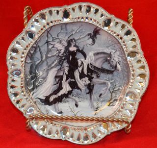 Rare Nene Thomas Crystal Enchantment Plate - Ice Princess.  No A 2296 (13pl3)