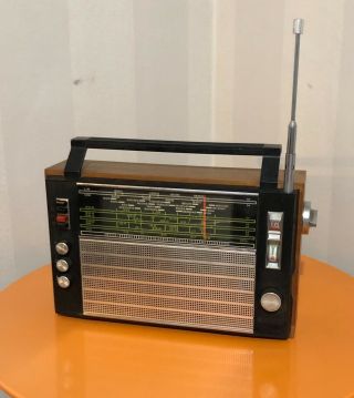 Vintage Soviet Russian USSR Radio SELENA TYPE B - 207 4