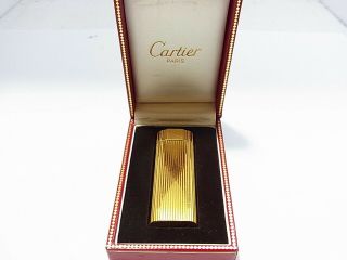 Cartier Paris Gas Lighter Rare Design Oval Plaque Or Gold Swiss Made