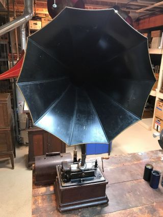 Edison Fireside 2 & 4 Min.  Phonograph W/ Cygnet Horn Model H Reproducer