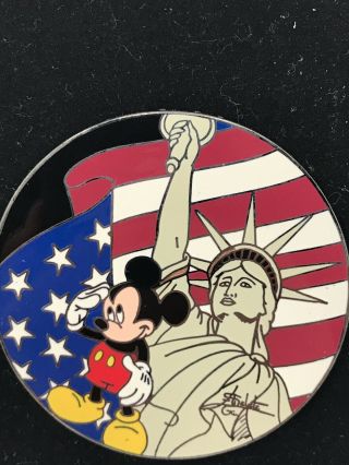 Disney Patriotic Mickey Mouse Elisabete Gomes LE 100 Pin Statue Liberty 3