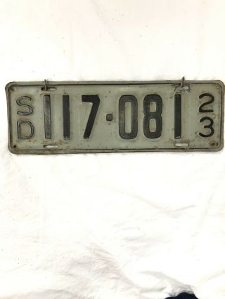 Vintage 1923 South Dakota License Plate Set (2)