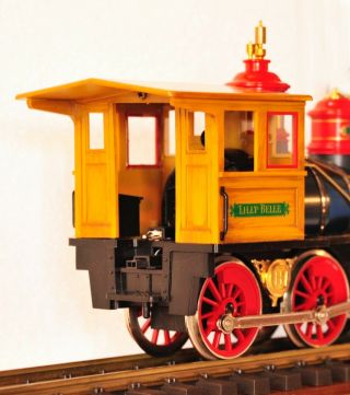 DISNEY CAROLWOOD PACIFIC LILLY BELLE LOCOMOTIVE w/ TENDER FROM HEARTLAND LE 1500 5