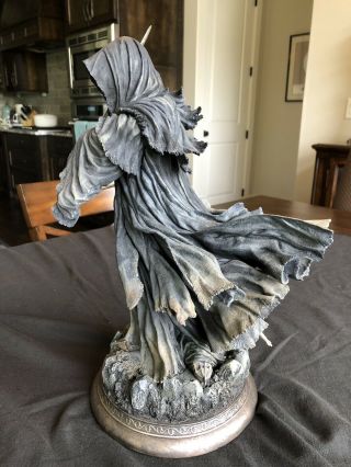 Lord Of The Rings Ringwraith Statue Exclusive Version By Sideshow Collectibles 3