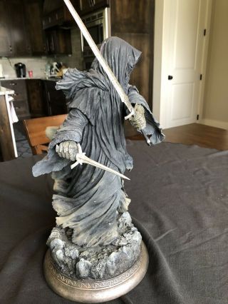 Lord Of The Rings Ringwraith Statue Exclusive Version By Sideshow Collectibles 5
