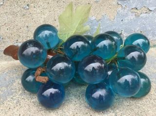 Vintage Retro 1960s Acrylic Lucite Vibrant Blue Grapes Cluster On Painted Wood 2