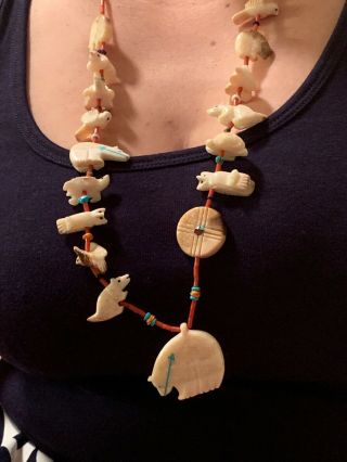 Zuni Mother Of Pearl Fetish Necklace By Georgianna Quandelacy 16.  5” Length