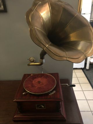 Victrola Gramophone With External Brass Speaker
