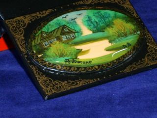 Vintage Hand Signed " Pegockuno " Russian Lacquer Box - Painted Village Scene
