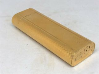 Auth CARTIER K18 Gold - Plated Checkered Pattern Oval Lighter Gold Briquet (2713) 4