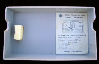 Early Gray Crown 4 Transistor Radio TR - 820 8