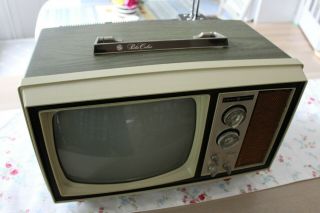 GE PortaColor TV,  H3 Chassis,  Outstanding 3