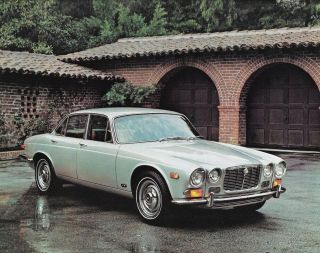 Jaguar " Xj 6 " - Series 1 - 4.  2 Litre - 03/1971 - Usa Sales Brochure,  Prospekte