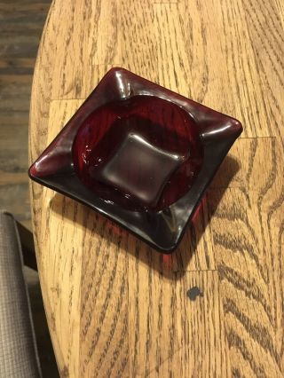 Set Vintage Ruby Red Glass Ashtrays