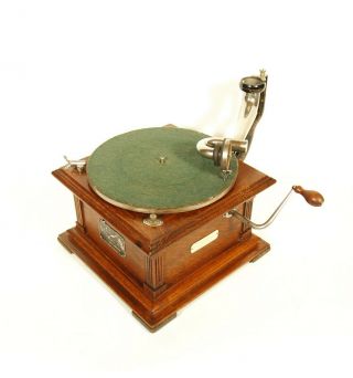 Near 1907 Victor II Phonograph w/Spear Tip Wood Horn Gorgeous 5