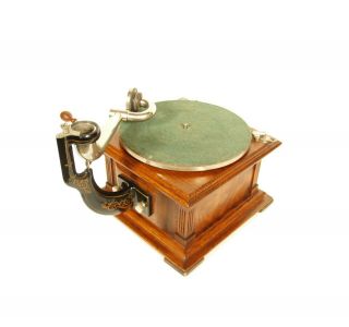 Near 1907 Victor II Phonograph w/Spear Tip Wood Horn Gorgeous 6