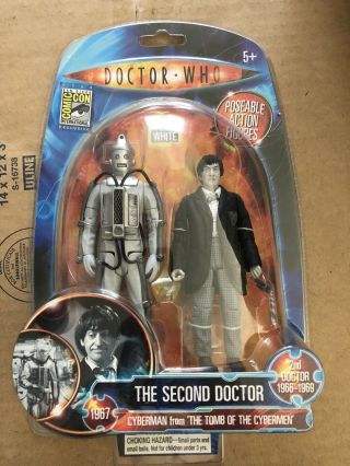 Rare Doctor Who Sdcc Exclusive 2009 Black White Second Doctor Cyberman Figure