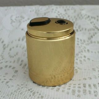 Vintage I11 Corona Quartz 3s Gold Tone Round Table Lighter Japan
