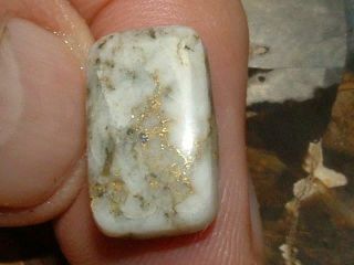 16to1 Mine Gold Quartz Cabochon 6.  5 Carat Gold Gemstone