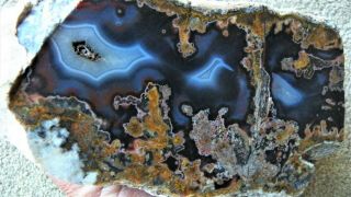 Old Piece Of Deming,  Mexico,  Agate.  6 Lb. ,  07.  90 Oz.