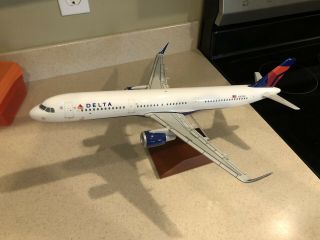 1/100 Delta Airlines A321 Pacmin Type Corporate Model