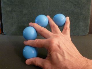 House Of Fakini Multiplying Balls 1 3/4 Inch Blue Magic Trick