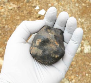 Vinales Meteorite 264 grams Complete Individual Oriented.  Viñales Cuba Fall 7