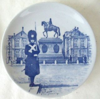 [GR] Set of 9 SAS Souvenir Porcelain Plates from Denmark 3