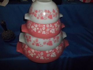 Set Of 4 Pyrex Gooseberry Cinderella Mixing Bowls Pink & White Cond