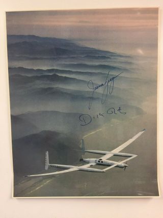 1986 Voyager Leaving Ca Coast 20x16 Photo Signed By Dick Rutan And Jeana Yeager