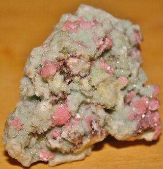 Rhodochrosite On Quartz - Grizzly Bear Mine,  Ouray,  Co - Small Cabinet Size