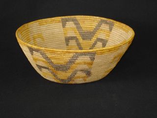 A and finely woven Mission,  Native American Indian basket,  c.  1915 4