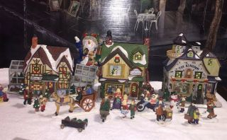 3 Christmas Houses Porcelain / Ceramic House With Dolls Snowman Gift Box Holiday
