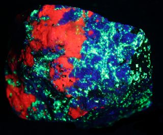 Hardystonite,  Clinohedrite Fluorescent Minerals Four Color,  Franklin,  Nj
