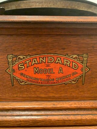 Standard A Phonograph Record with Horn and records 100 5