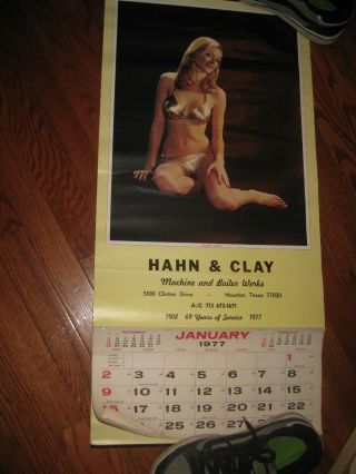 Vin 1977 Pinup Girl Calendar,  Hahn And Clay Machine & Broilers Houston Texas 33 "