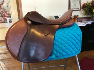 Bates All Purpose 17.  5 Inch Saddle -,  Gently