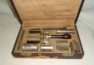 Antique 1901 Star Razor Shaving Traveling Kit Hone Blades Box Kampfe Bros.  Nores