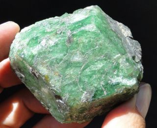 854ct Green Grossular TSAVORITE XXL Crystal - Merelani Hills,  Tanzania 10