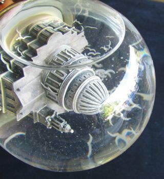 MARY POPPINS Snowglobe FEED THE BIRDS Cathedral DISNEY 35th COMMEMORATIVE 1999 9