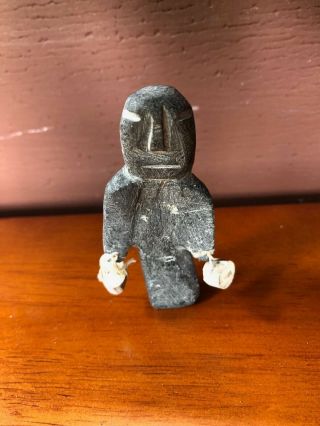 VINTAGE PRIMITIVE GRAY STONE CARVING CANADIAN ESKIMO INUIT MAN CARRYING BUCKETS 3