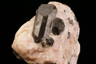 Unique Black Willemite With Calcite & Fluorite Sterling Hill,  Nj - Ex.  Elling