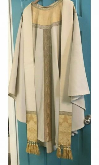 Ivory & Gold Damask Chasuble & Stole By The Holy Rood Guild Vestment