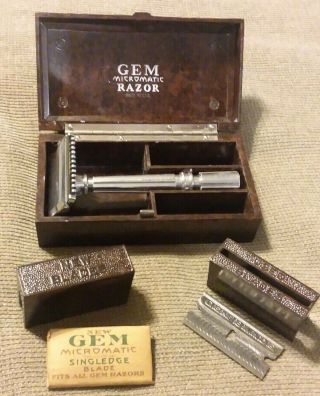 Vintage Gem Micromatic Single Edge Safety Razor Set In Bakelite Case