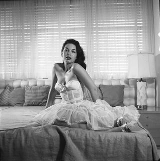 1957 Bunny Yeager Archive Camera Negative Photograph Playboy Linda Vargas Pin Up