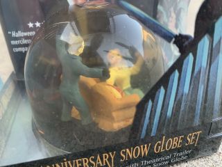 HALLOWEEN 20th ANNIVERSARY BLOODY SNOW GLOBE & VHS - 1998 ANCHOR BAY rare 7