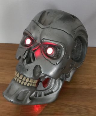 Terminator T - 800 endoskeleton resin skull bust 3